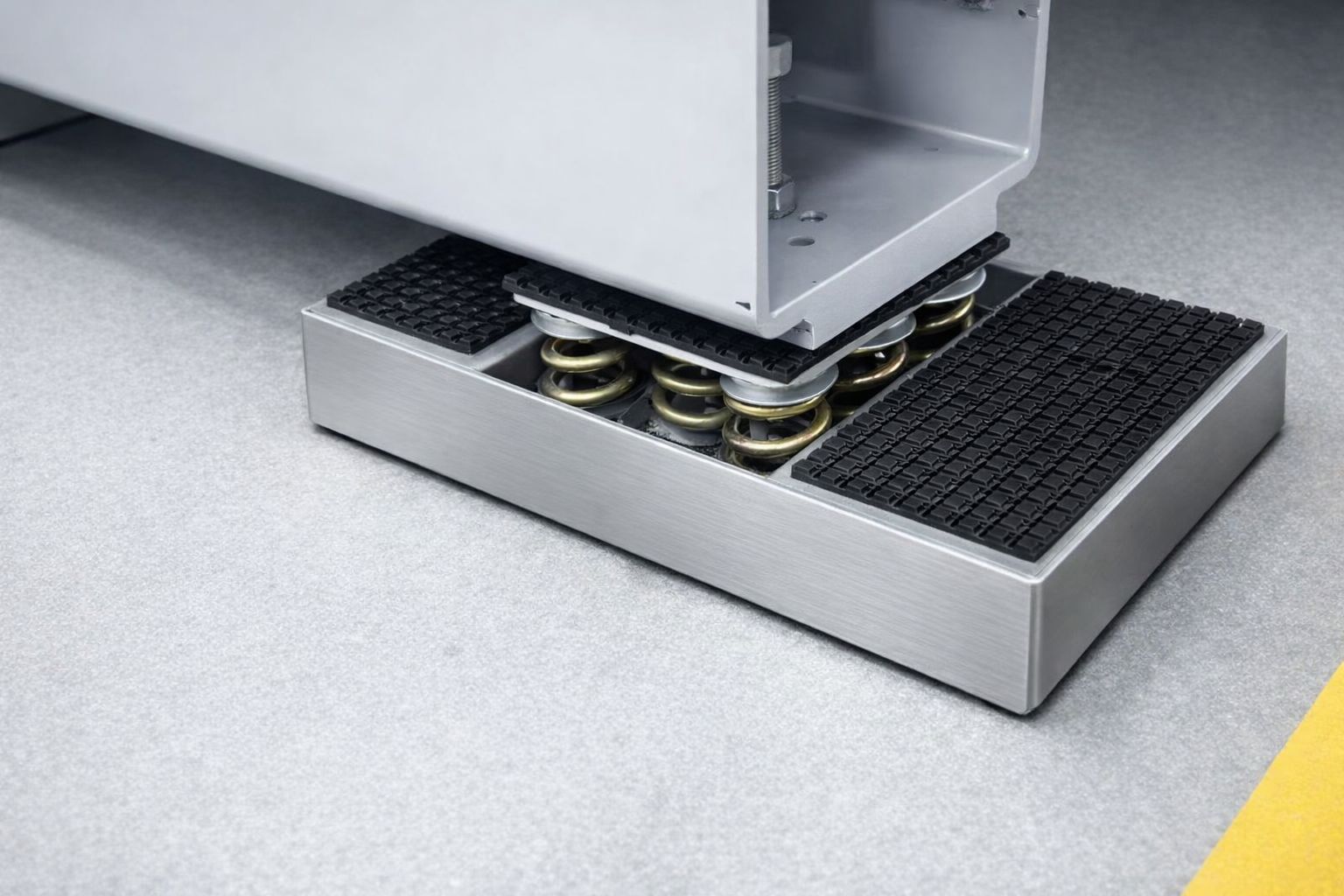 Nakış makinesi titreşim önleyici ayaklık izolatör